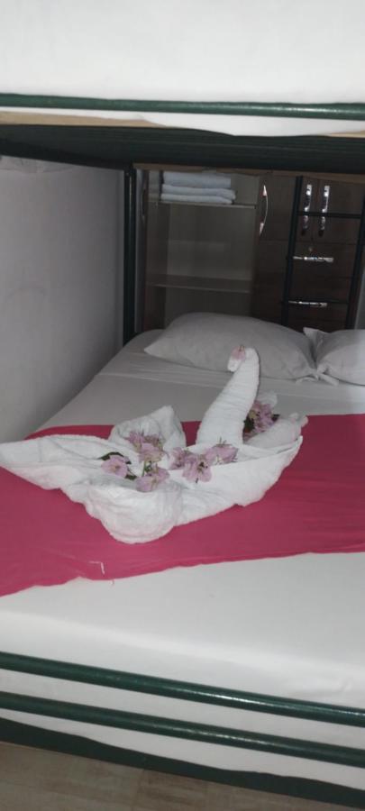 Cabinas Smith Cahuita Luaran gambar