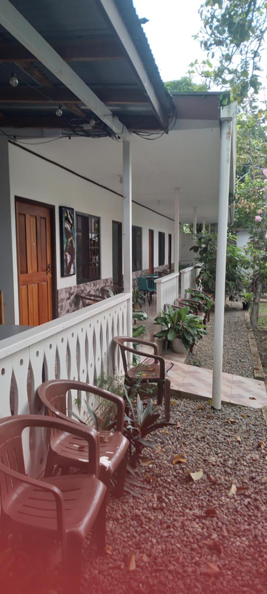 Cabinas Smith Cahuita Luaran gambar